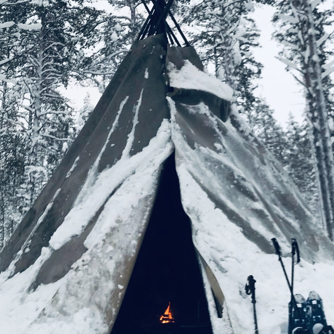 Aventure blanche en tipi sous la neige à Serre Chevalier
